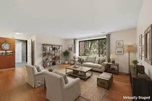 14 Royal Lake Dr, Braintree, MA 02184 - Photo 3