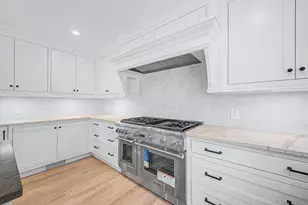 27 Ash St, Hopkinton, MA 01748 - Photo 11