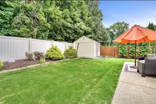 43 Deerfield Ave, Westwood, MA 02090 - Photo 19