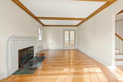 316 Russett Road, Brookline, MA 02467 - Photo 15