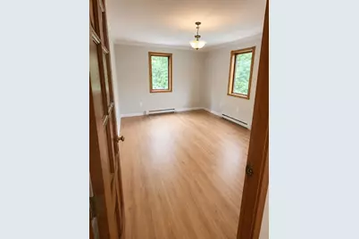650 Oxford St  S, Auburn, MA 01501 - Photo 5