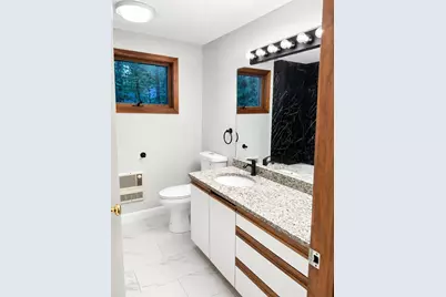 650 Oxford St  S, Auburn, MA 01501 - Photo 7