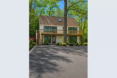 650 Oxford St  S, Auburn, MA 01501 - Photo 1