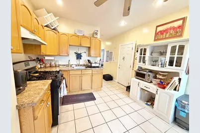84 Webster St #3, Boston, MA 02128 - Photo 5