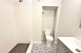220 Bremen St, Boston, MA 02128 - Photo 7