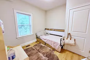 220 Bremen St, Boston, MA 02128 - Photo 9