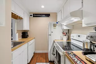 28 Edgerly Rd, Boston, MA 02115 - Photo 7