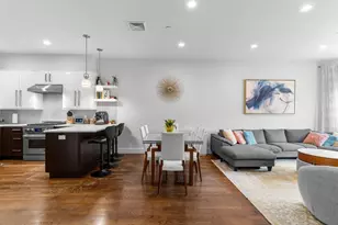 1471 Beacon St, Brookline, MA 02446 - Photo 9