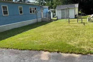 23 Riverview Cir, Brimfield, MA 01010 - Photo 3