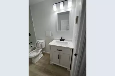 31 Vine St #31, Weymouth, MA 02188 - Photo 9