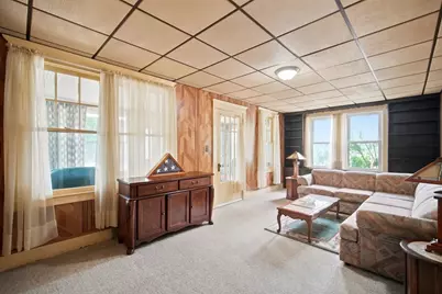 117 Burghardt St, Springfield, MA 01109 - Photo 15