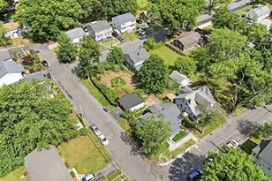 117 Burghardt St, Springfield, MA 01109 - Photo 11