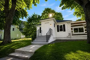 60 Howard St, Leominster, MA 01453 - Photo 11