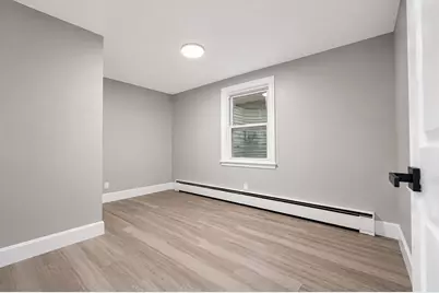60 Howard St #1, Leominster, MA 01453 - Photo 5