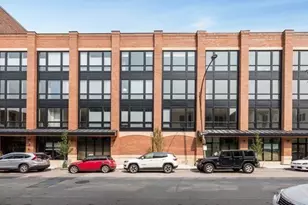 340 W 2nd St, Boston, MA 02127 - Photo 29