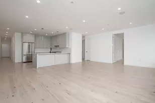 340 W 2nd St, Boston, MA 02127 - Photo 9
