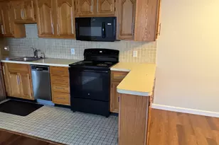 222 School St, Walpole, MA 02081 - Photo 7