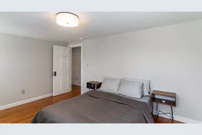 51 Lynn Fells Pkwy, Melrose, MA 02176 - Photo 15