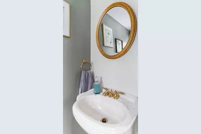51 Lynn Fells Pkwy, Melrose, MA 02176 - Photo 9