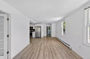 50 Lloyd Ave, Warwick, RI 02889 - Photo 3
