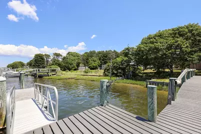 379 Monomoscoy Rd, Mashpee, MA 02649 - Photo 33