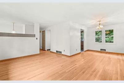155 Turnpike Rd, Chelmsford, MA 01824 - Photo 11