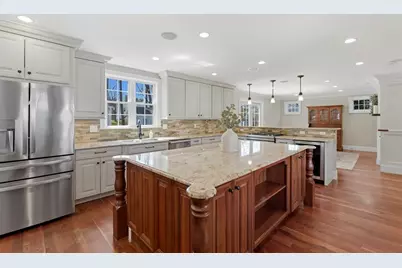 41 Stone St #41, Walpole, MA 02081 - Photo 5