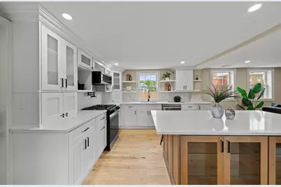 162 High St #B, Danvers, MA 01923 - Photo 7