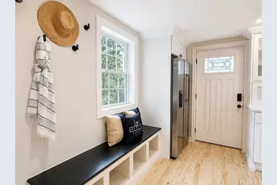162 High St #B, Danvers, MA 01923 - Photo 5