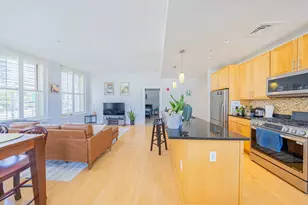 70 Lincoln St, Boston, MA 02111 - Photo 3