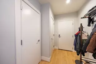 70 Lincoln St, Boston, MA 02111 - Photo 17