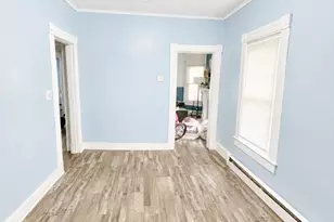104 Alden St, Springfield, MA 01109 - Photo 9