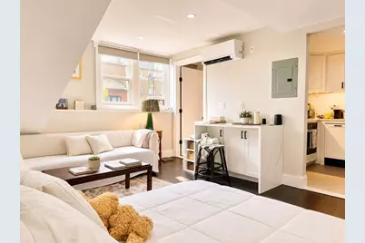 105 Charles Street #5, Boston, MA 02114 - Photo 1