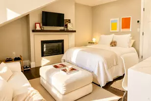 105 Charles St, Boston, MA 02114 - Photo 1