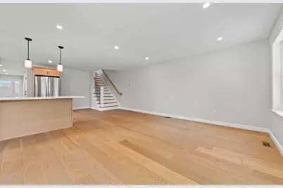 7 4th Ave #7, Haverhill, MA 01830 - Photo 5