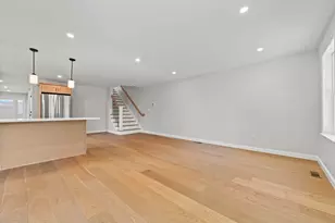 7 4th Ave, Haverhill, MA 01830 - Photo 5