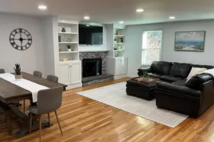 42 Wellington Ln, Duxbury, MA 02332 - Photo 3