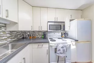 102 Gainsborough St, Boston, MA 02115 - Photo 7