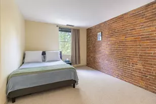 102 Gainsborough St, Boston, MA 02115 - Photo 13