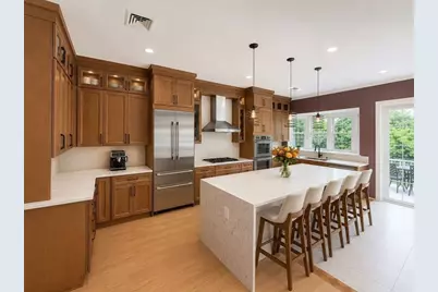 22 Meadowbrook Rd, Bedford, MA 01730 - Photo 13