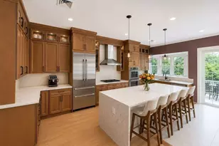 22 Meadowbrook Rd, Bedford, MA 01730 - Photo 13