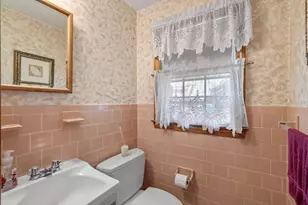25 Colonial Rd, Peabody, MA 01960 - Photo 27