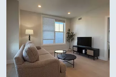 425 Border St. #405, Boston, MA 02128 - Photo 3