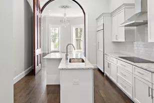 63 Mt Vernon St, Boston, MA 02108 - Photo 11