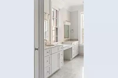 63 Mount Vernon St #4, Boston, MA 02108 - Photo 27