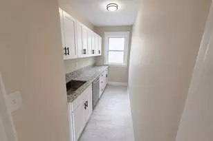 10 Tower St, Worcester, MA 01606 - Photo 3