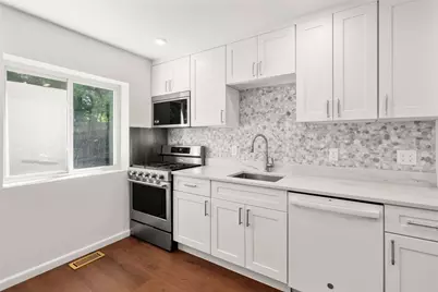 47 Bayberry Drive #2, Sharon, MA 02067 - Photo 3