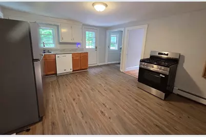 226 Central #2, Rockland, MA 02370 - Photo 5