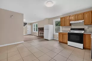 303 W Main St, Millbury, MA 01527 - Photo 33