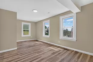 303 W Main St, Millbury, MA 01527 - Photo 23